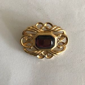 Vintage gold plated jeweled brooch